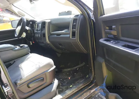 2013 Ram 1500 Express z USA, uszkodzony, nr VIN 1C6RR6FT8DS717295